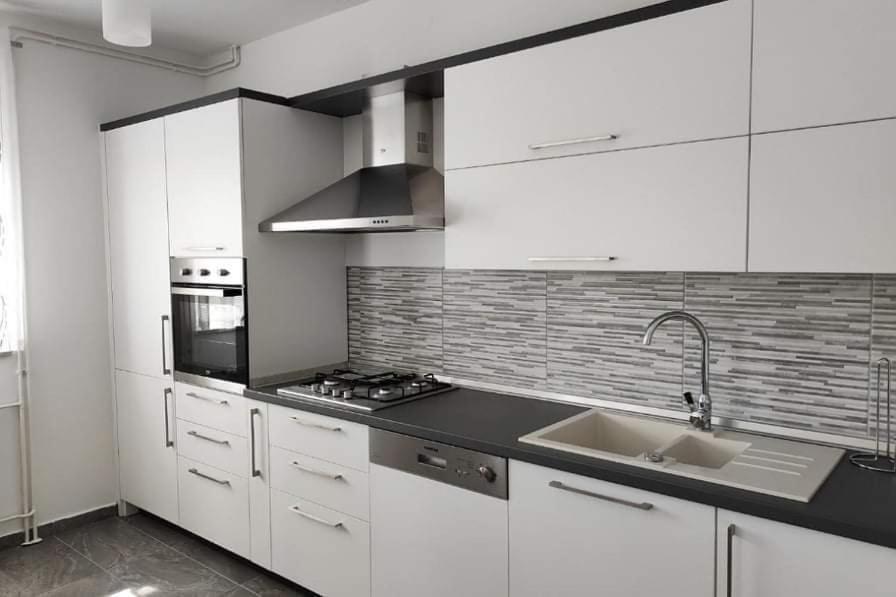 M&S&N Apartment Грабовац Екстериор снимка